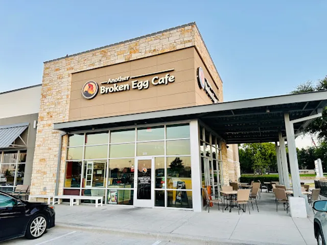 Another Broken Egg Cafe
