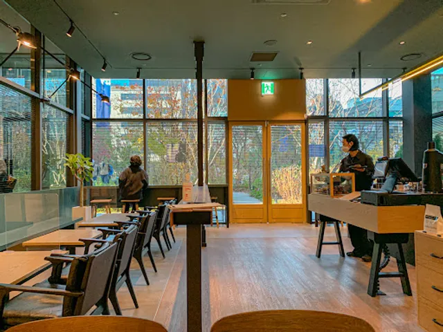 Koffee Sniffer Centerfield