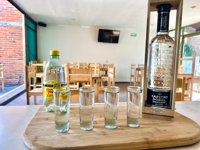 "LOS MENTADOS" restaurante-bar