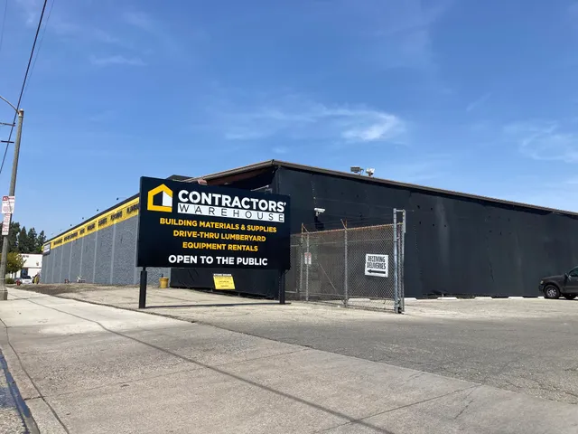 Contractors' Warehouse