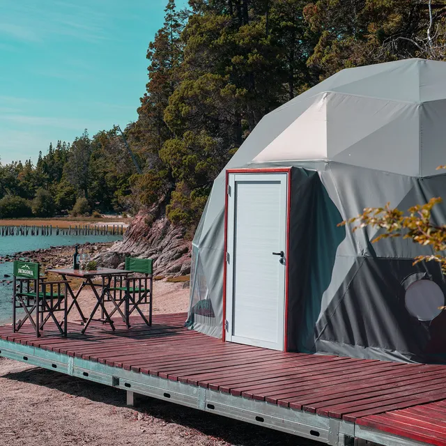 Puerto Piedras Blancas - Isla Victoria
