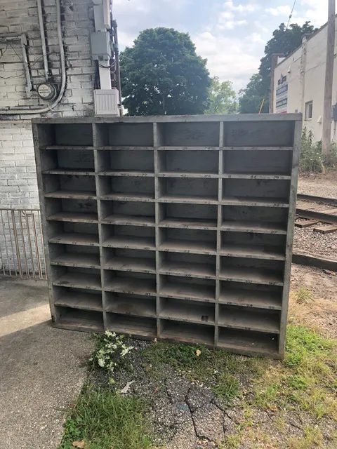 Vintage Green Antiques