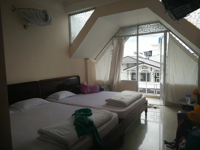 Khách sạn Mỹ Thoa 1