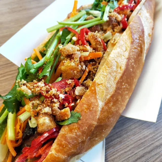 Let's Eat Lunch Bar and Cafe