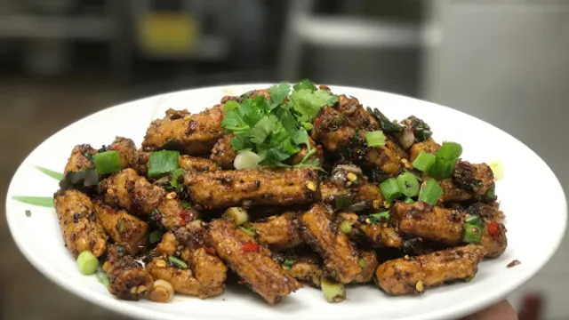 HAKKA CHILLI