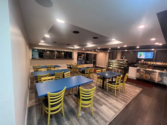 Desi Twa - Sweets And Restaurant