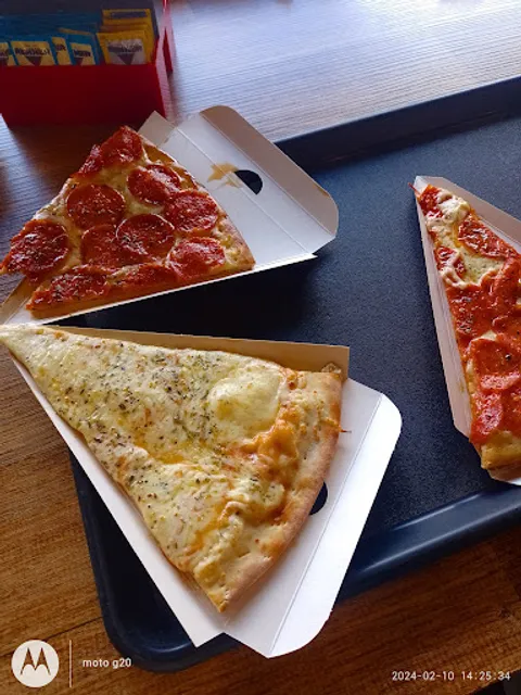 Pizza Park e Estacionamento