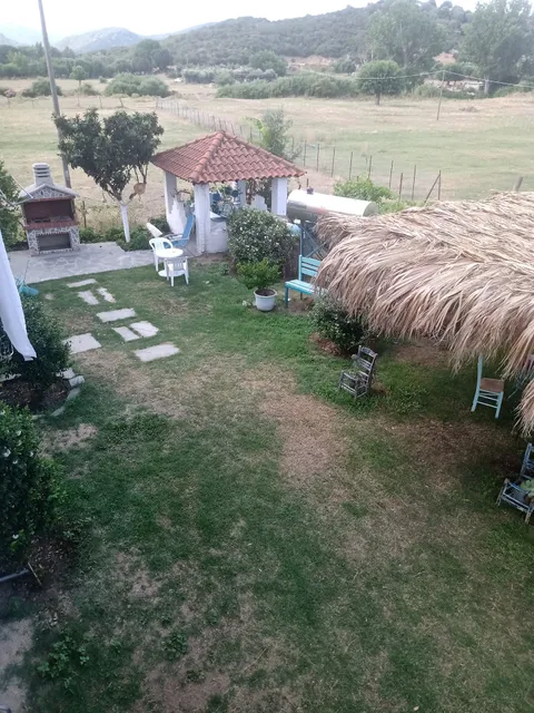 Athena's Apartments & Studios