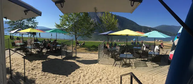 Canoe Beach Cafe & Water Sports