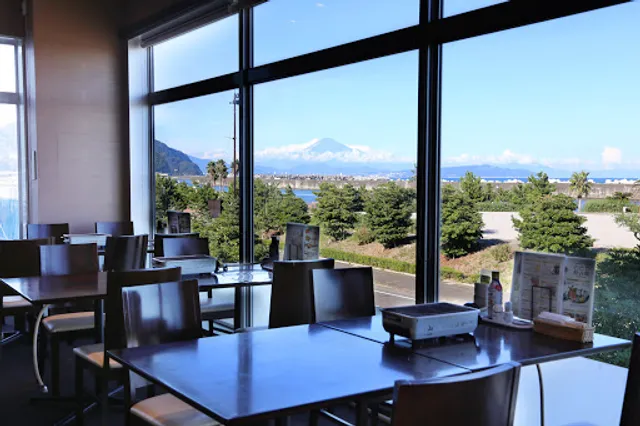 海鮮BBQ ととや新兵衛 （ととやしんべえ） 焼津