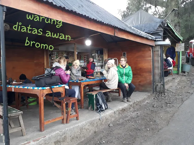 Warung Diatas Awan
