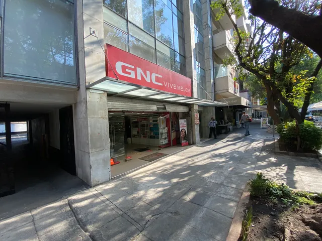 GNC Av. Durango