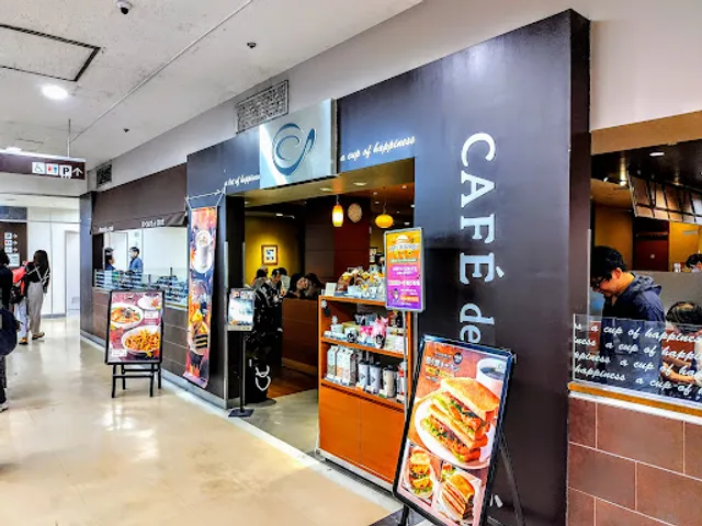 Café de Crié Takatsuki Hankyū Square Shop