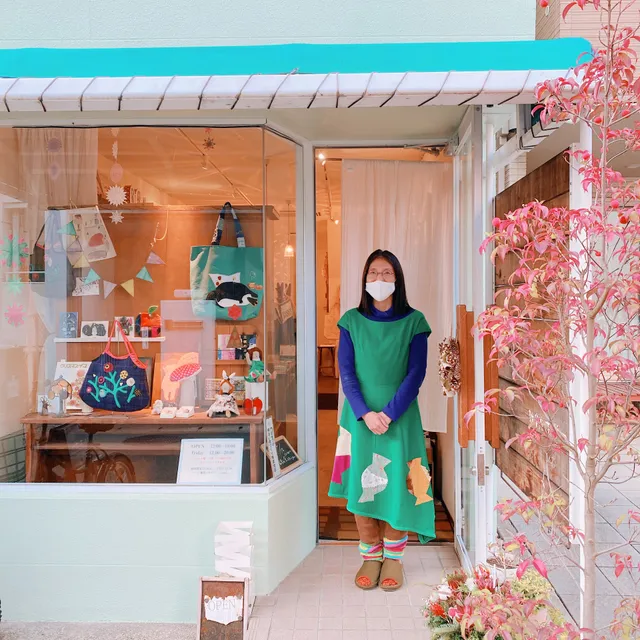 絵と本ことば 雑貨店おやつ