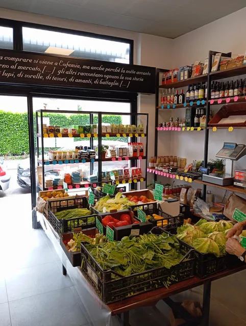 Eufemia Emporio d'Affori