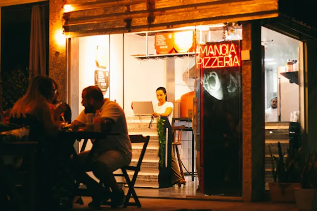 Mangia che Cresce Pizzeria Contemporânea