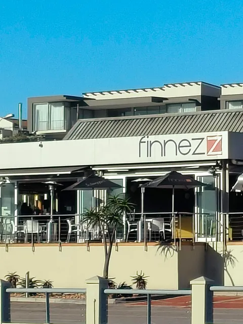 Finnezz Restaurant & Cocktail Cafe