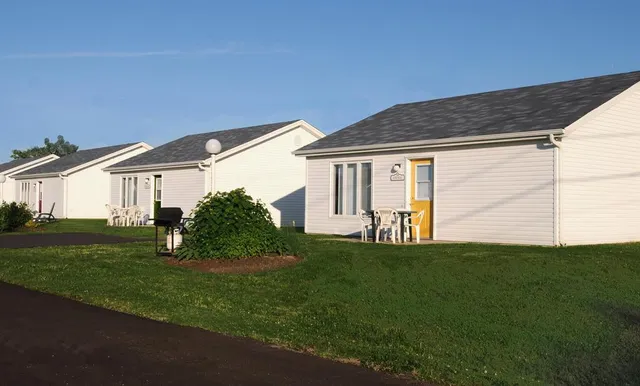 Gaudet Chalets & Motel