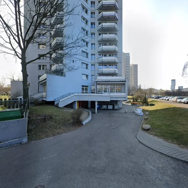 al. Walentego Roździeńskiego 96