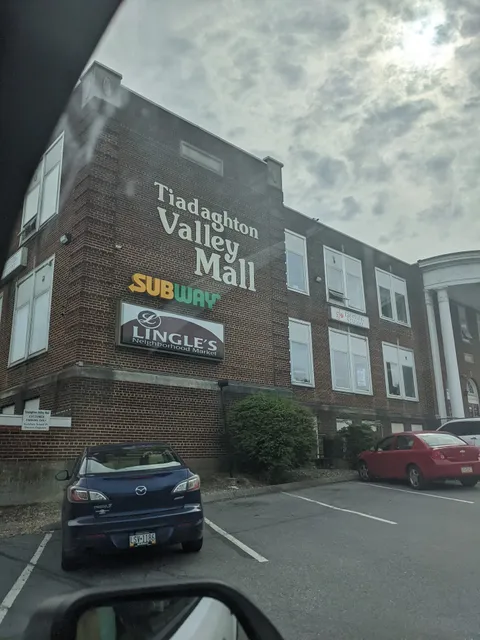Tiadaghton Valley Mall