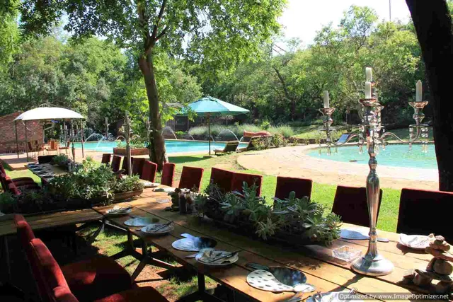 Hornbill Lodge and Legends Restaurant