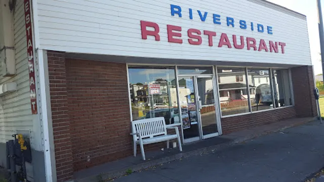 Riverside Restaurant