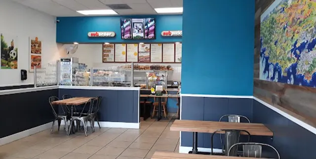 Submarina Oceanside West