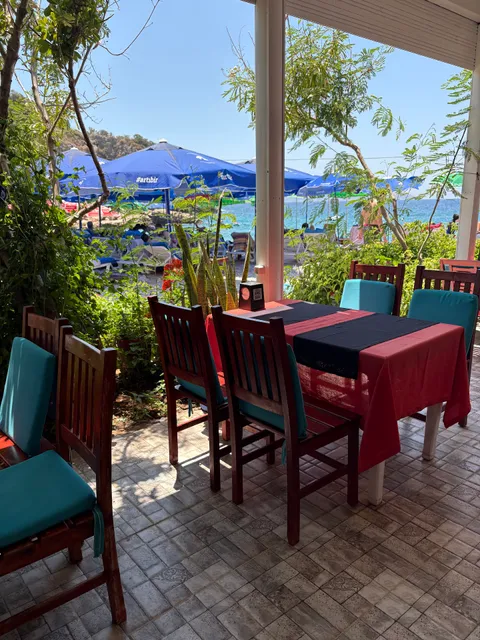 Mermaid Beach Restaurant