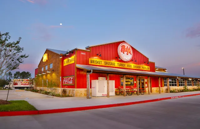 Rudy's "Country Store" and Bar-B-Q