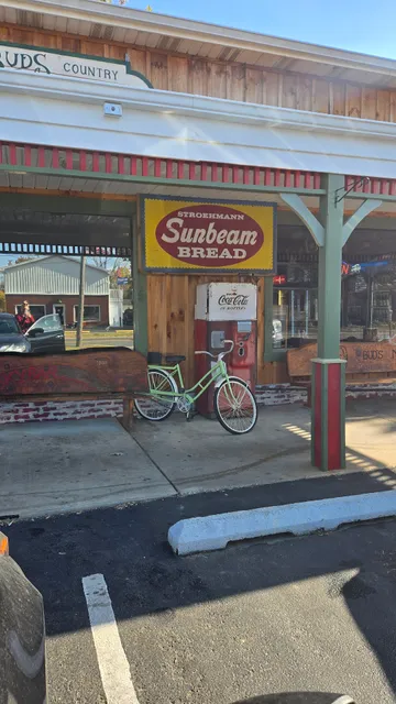 Bud's Market Quinton