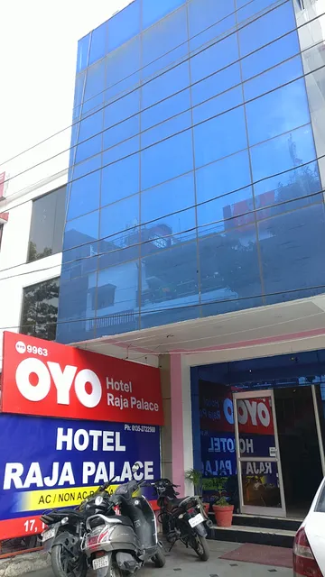 OYO 9963 Hotel Raja Palace