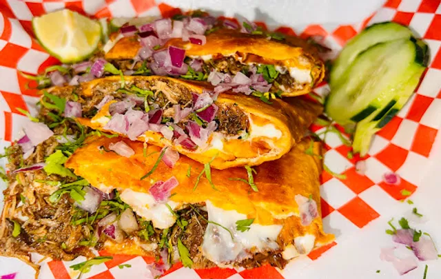 Birrieria lopez Cabrera #2