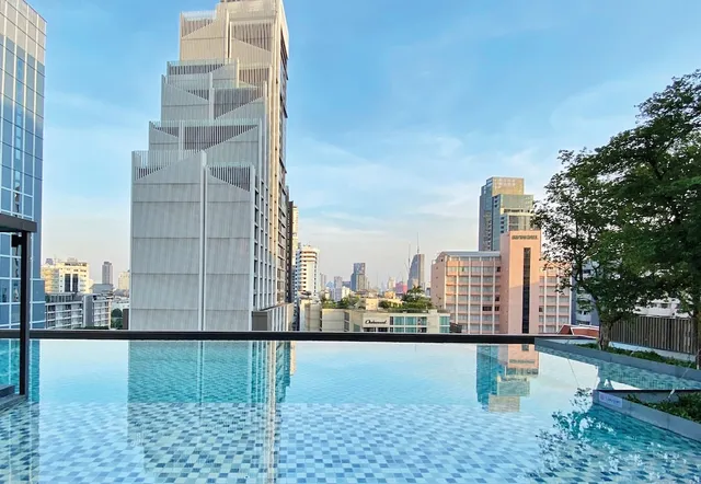 Oakwood Suites Bangkok