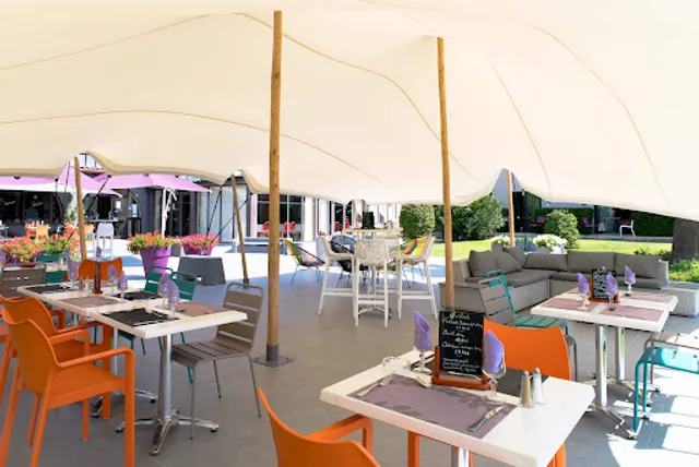 L'étang Des Saveurs