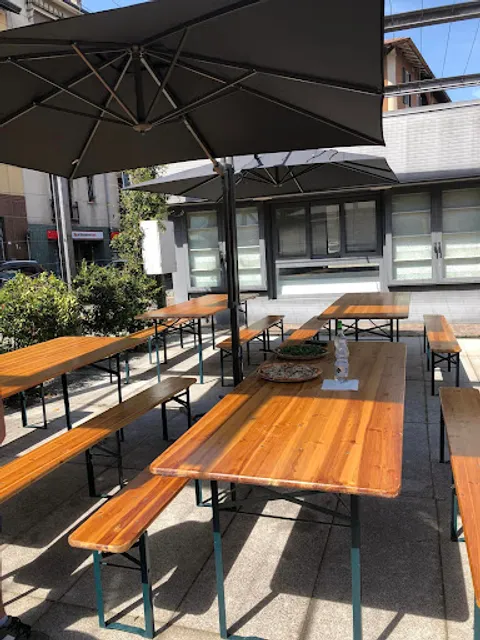 Mani in Pasta Pizza & Sfizi