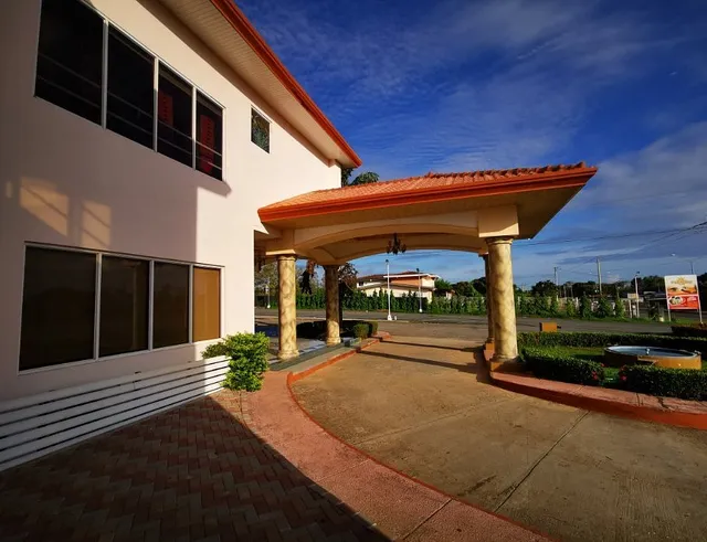 Paradise Resort Hotel