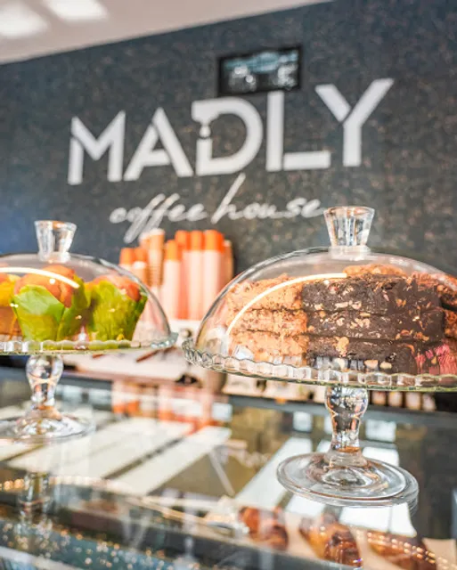 Madly coffee house Kallithea