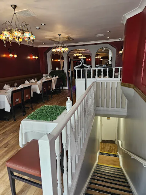 Aik Sitar - Indian Restaurant & Bar