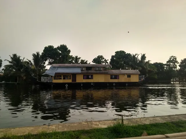 Meluha House Boats