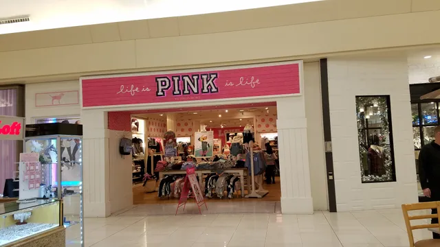 Victoria's Secret & PINK