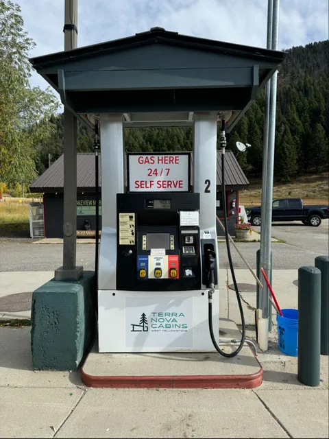 Lakeview Market & Gas