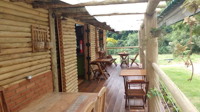 Kaporanga Emporium and Cafe