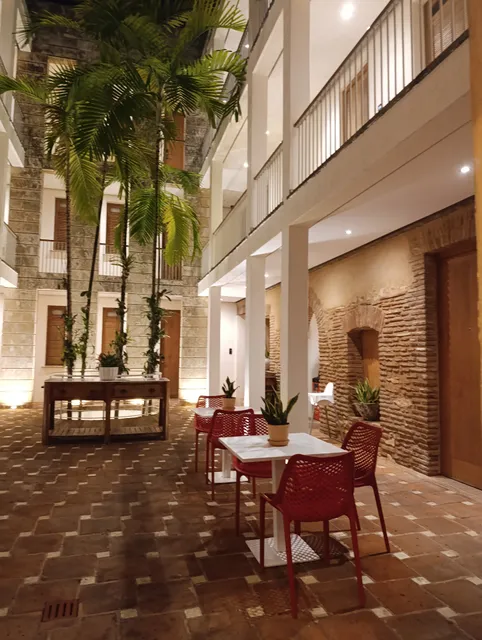 Moon Rooftop Restaurant & Bar