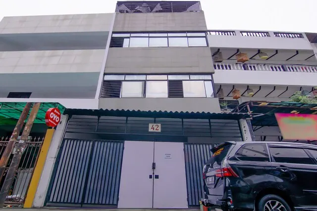 OYO 89994 Kartini House