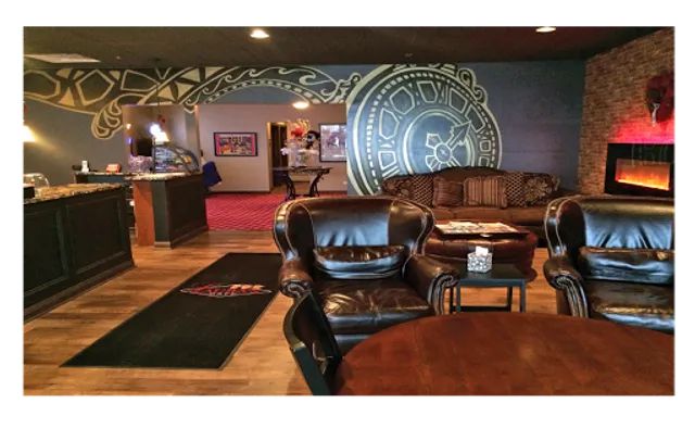 Laura's Gaming | Fairview Ave