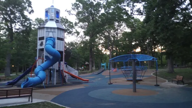 Sunset Woods Park Playground