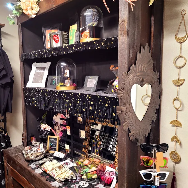 The Betwixt Boutique