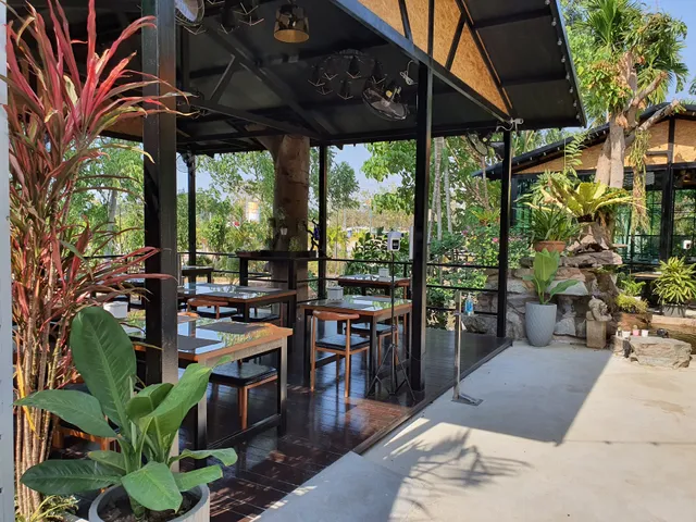 ริมบึง​ Swamp Restaurant