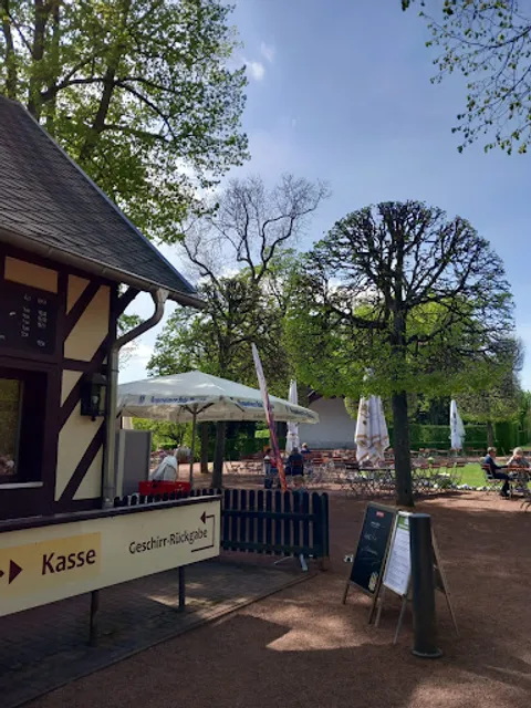 Parkklause im Barockgarten