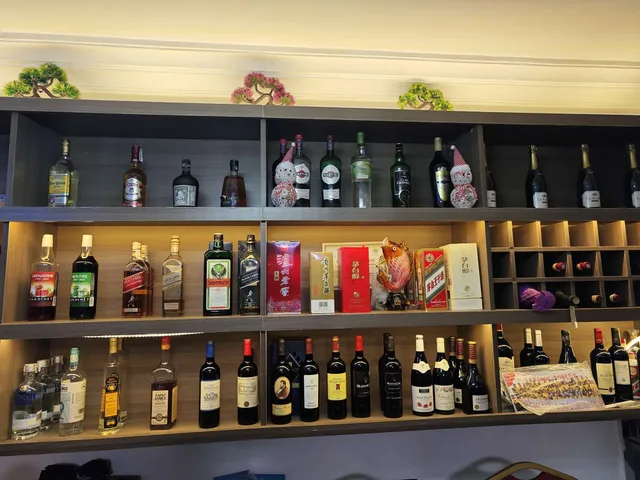 中华楼Restaurant de Chine (ZhongHuaLou)